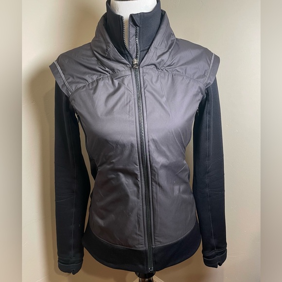 Lululemon Snug Sprinter 6 - Picture 2 of 5